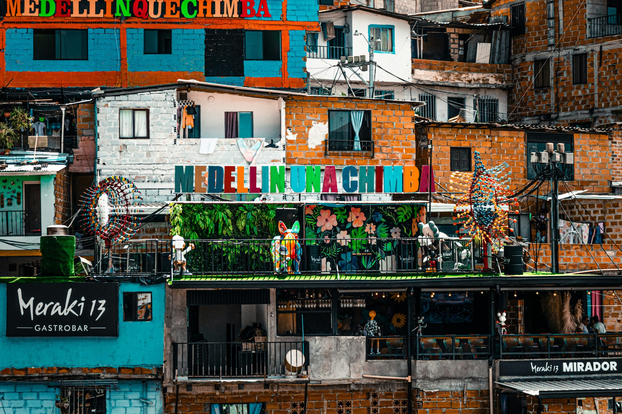 Commune 13 Medellín / 4 hours (Shared Tour)