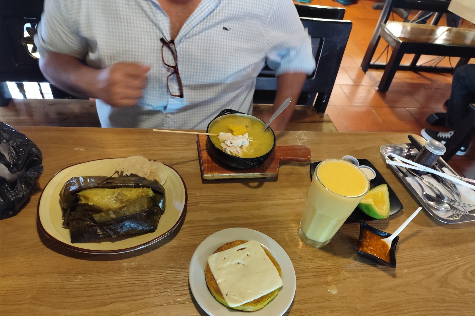 Alternative and gastronomic Free Tour